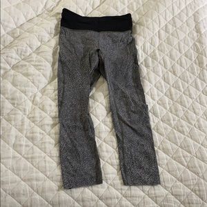 Lululemon cropped leggings